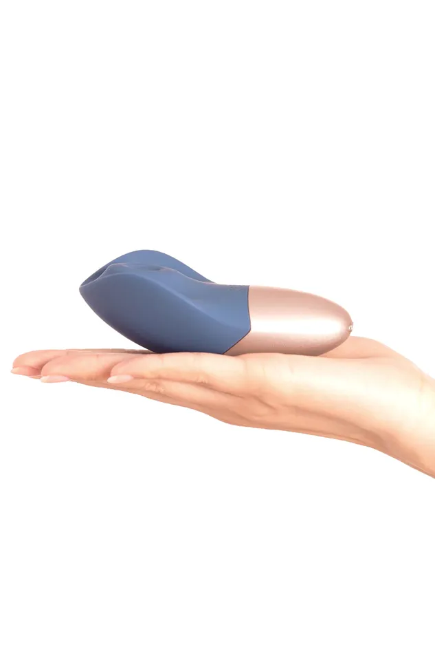 Deia Female Sex Toys The Arouser Pulsating Stimulator