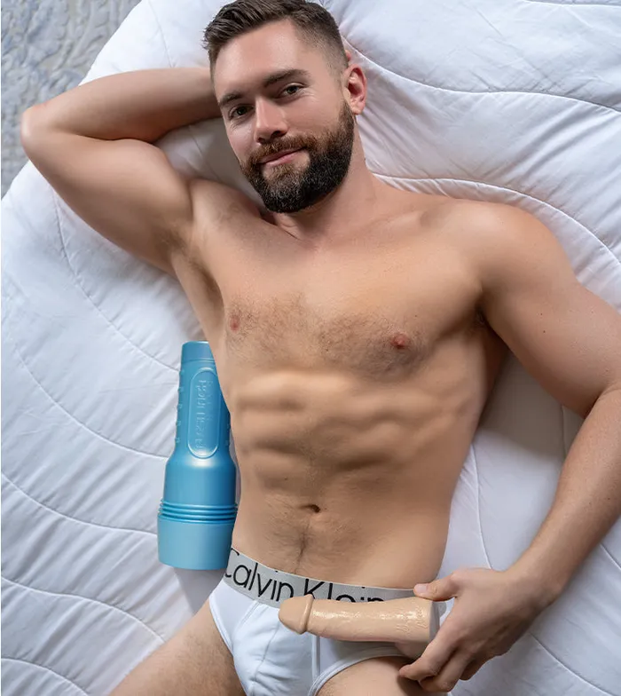 Dildos Fleshlight Griffin Barrows Cake and Dildo Pack