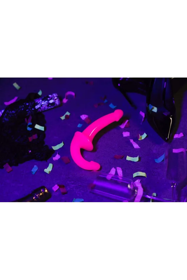 Shots Toys Female Sex Toys Shots Toys RealRock 6 Glow in the Dark Strapless StrapOn Assorted Colors