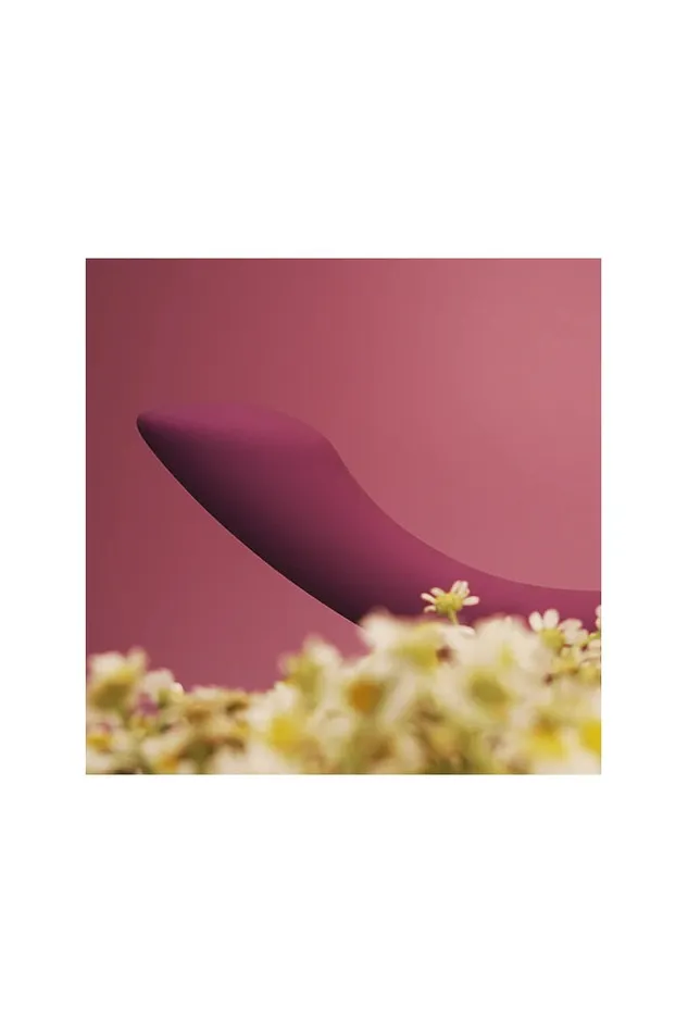 Svakom Amy 2 Flexible GSpot Clitoral Vibrator Purple Svakom Vibrators