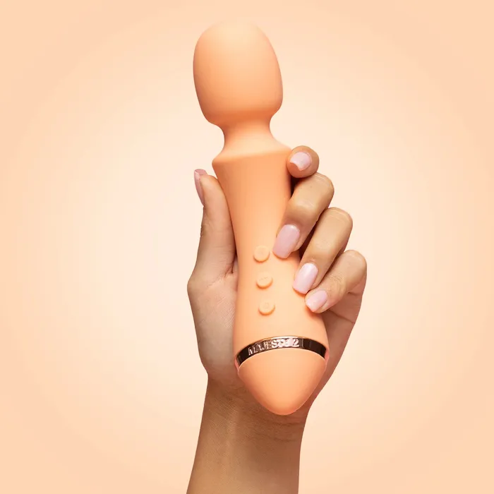 Majesty 2 Rechargeable Powerful Wand Vibrator VUSH Female Sex Toys Majesty 2 Rechargeable Powerful Wand Vibrator VUSH Female Sex Toys